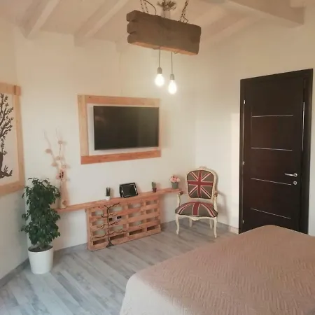 Corte Franca La Nuova Era Bed & Breakfast